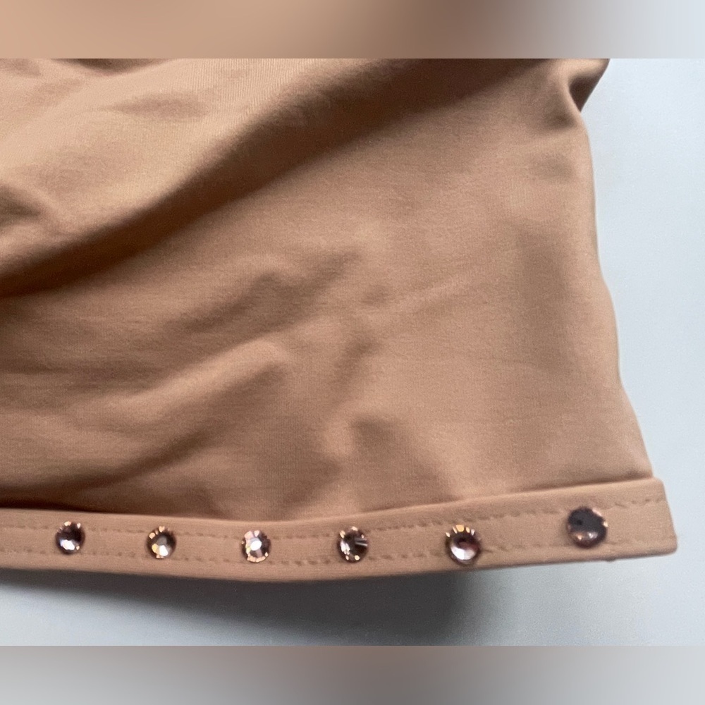 Skims Rhinestone Swim Bandeau Bikini Top Women’s Size XXS NWT Ochre - Picture 3 of 4